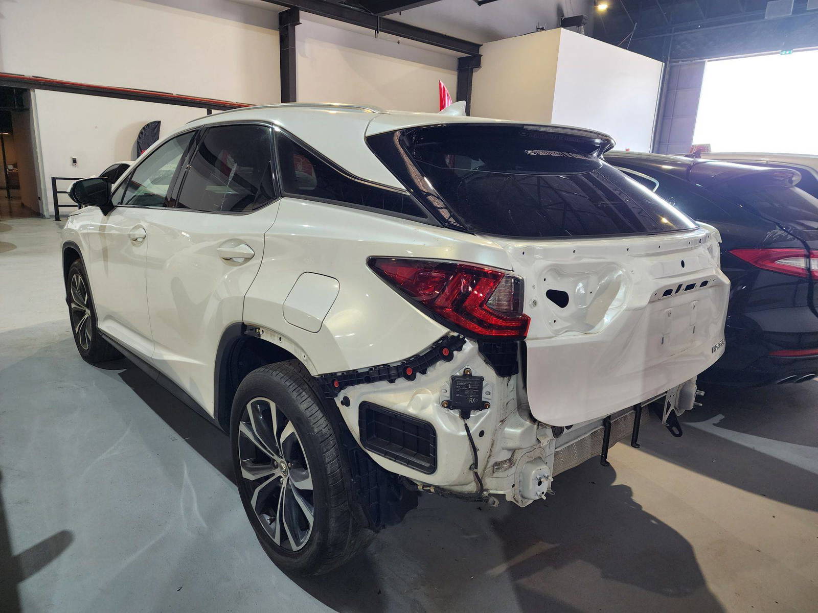 2017 LEXUS RX 350 — 136957 Miles — Lot 56434964 — Al Quoz - Marhaba Auctions Used Cars - Image 4