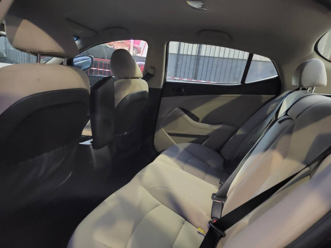 2015 KIA OPTIMA — 146537 Miles — Lot 927916 — Main - Marhaba Auctions Used Cars - Image 7