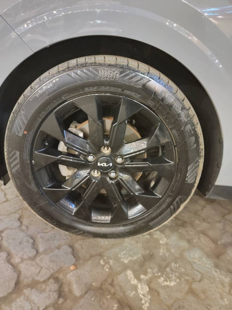 2022 KIA CARNIVAL EX — 43787 Miles — Lot 6129848 — Main - Marhaba Auctions Used Cars - Image 11