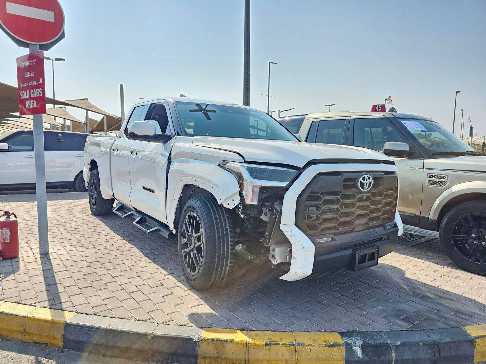 2022 TOYOTA TUNDRA — 78884 KM — Lot 5NX031981 — Main - Marhaba Auctions Used Cars - Image 4
