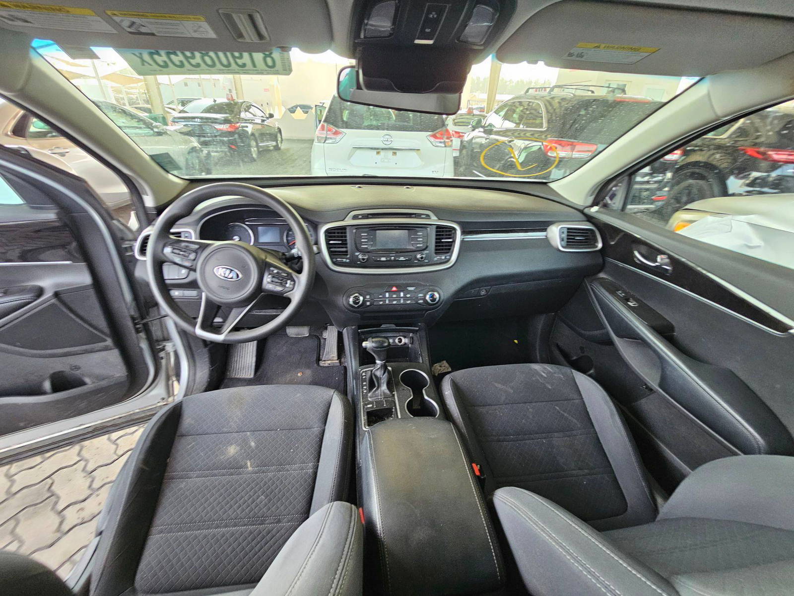 KIA SORENTO 2018 - Marhaba Auction Used Cars - Image 5