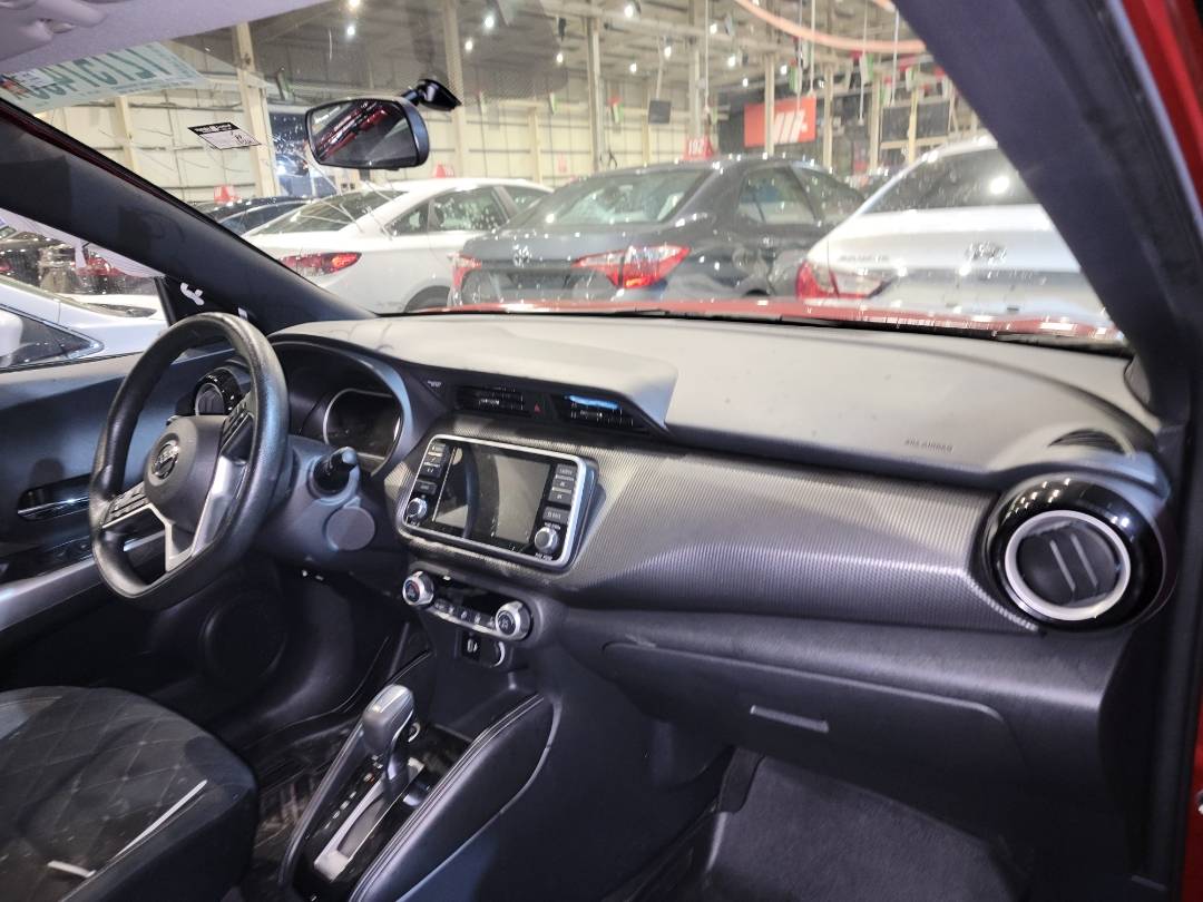 2019 NISSAN KICKS — 67564 Miles — Lot KL545951 - Marhaba Auctions Used Cars - Image 9