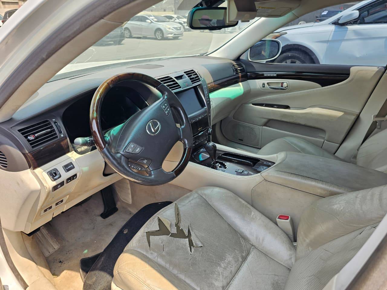 2009 LEXUS LS 460 — 183264 Miles — Lot 42107317 — Main - Marhaba Auctions Used Cars - Image 8