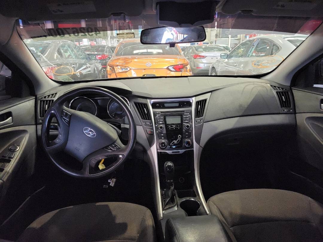 2011 HYUNDAI SONATA — 217022 Miles — Lot 49267004 — Souq - Marhaba Auctions Used Cars - Image 7