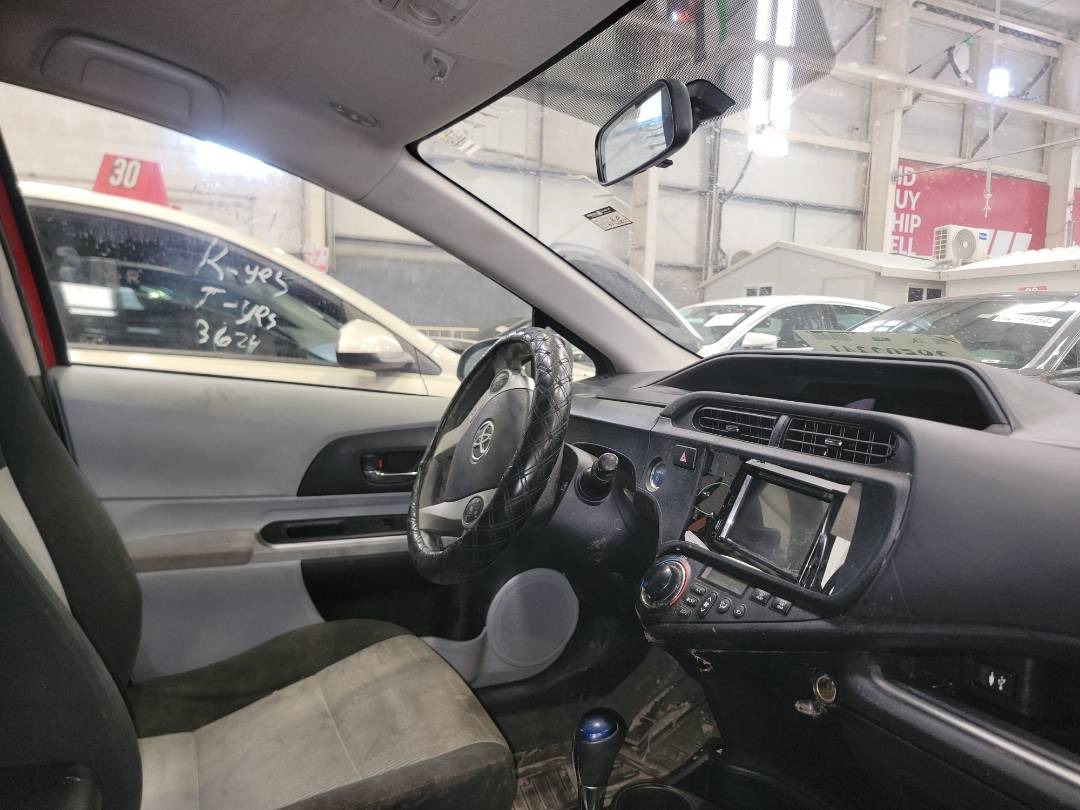 2014 TOYOTA PRIUS C — 204025 Miles — Lot 38592341 - Marhaba Auctions Used Cars - Image 10