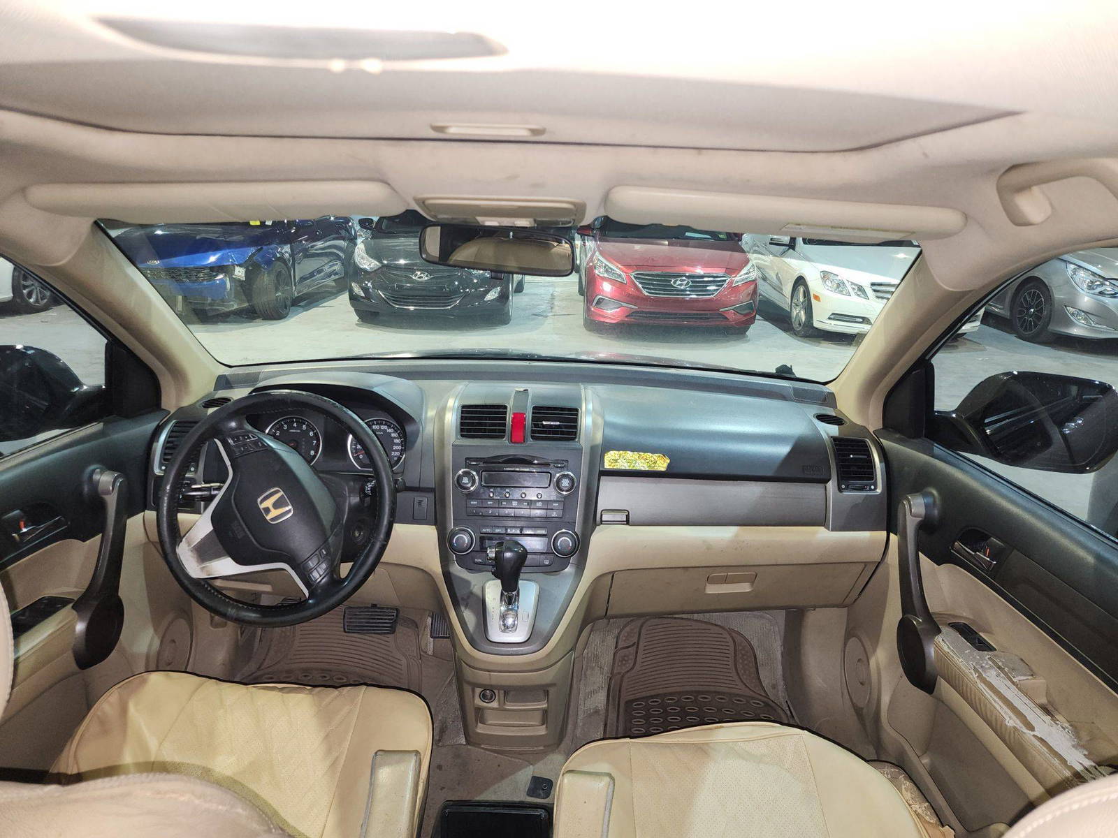 2009 HONDA CR-V — 208997 KM — Lot 403167 — Al Quoz - Marhaba Auctions Used Cars - Image 9