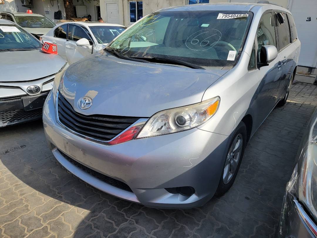 2014 TOYOTA SIENNA — 154808 Miles — Lot ES419164 — Main - Marhaba Auctions Used Cars - Image 5