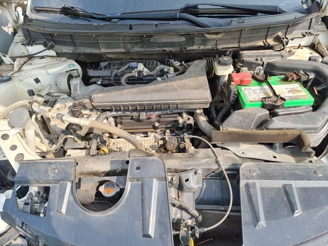 NISSAN ROGUE 2017 - Marhaba Auction Used Cars - Image 11