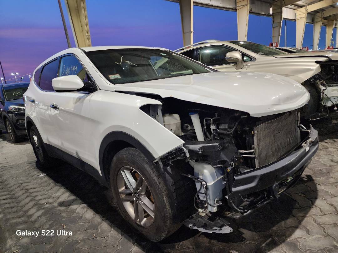 2017 HYUNDAI SANTA FE — 131740 Miles — Lot 37108144 — Main - Marhaba Auctions Used Cars - Image 10
