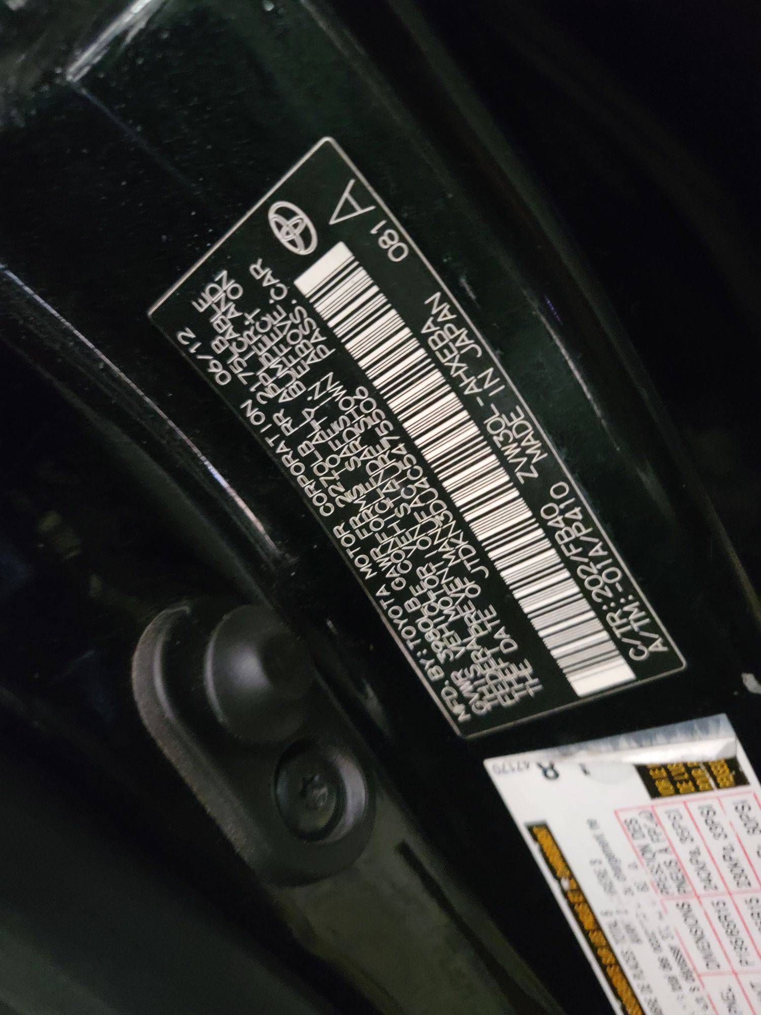 2012 TOYOTA PRIUS — 337893 Miles — Lot C5475506 — Main - Marhaba Auctions Used Cars - Image 9