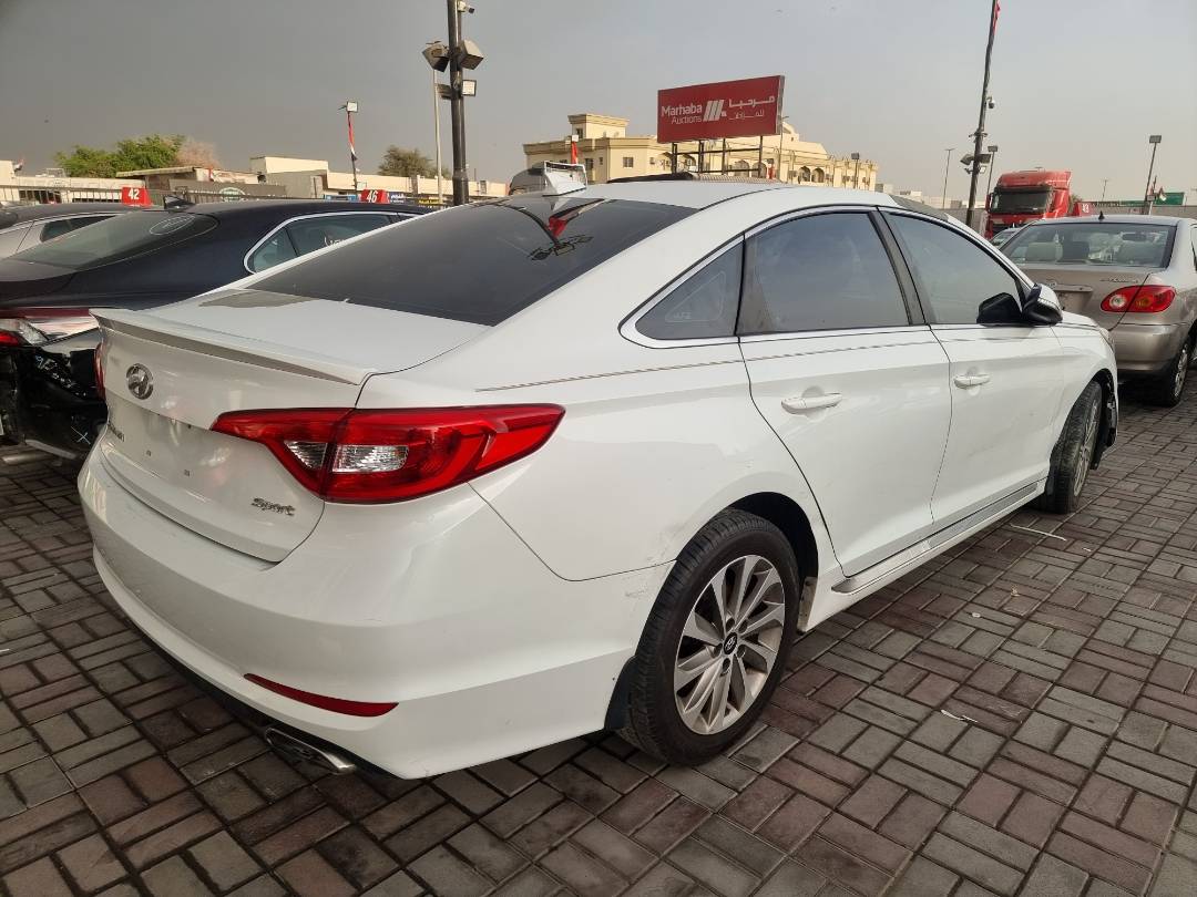 2016 HYUNDAI SONATA — 178517 Miles — Lot 125478 — Ind. 12 - Marhaba Auctions Used Cars - Image 4