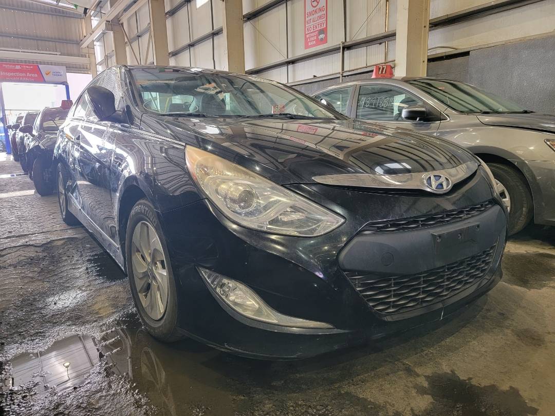 2015 HYUNDAI SONATA — 131840 Miles — Lot A137704 — Main - Marhaba Auctions Used Cars - Image 4