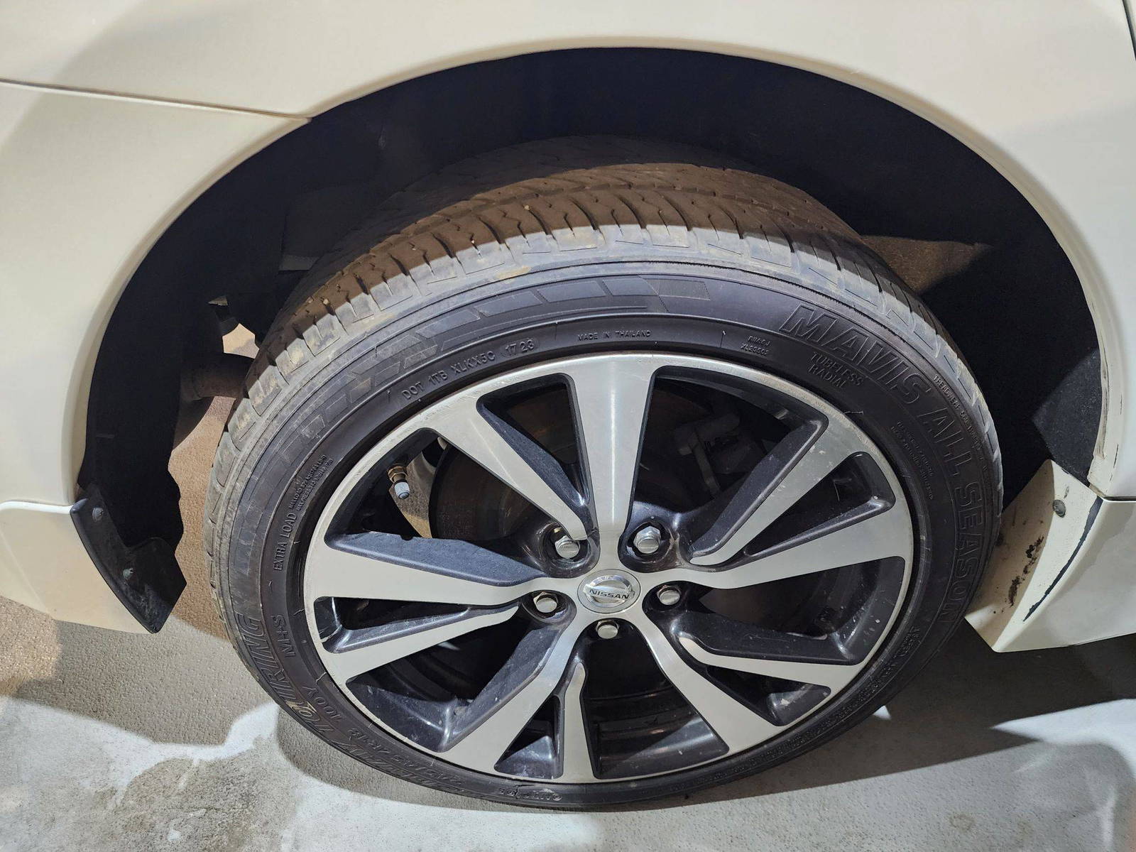 2016 NISSAN MAXIMA — 146843 Miles — Lot GC436889 — Ind. 12 - Marhaba Auctions Used Cars - Image 11