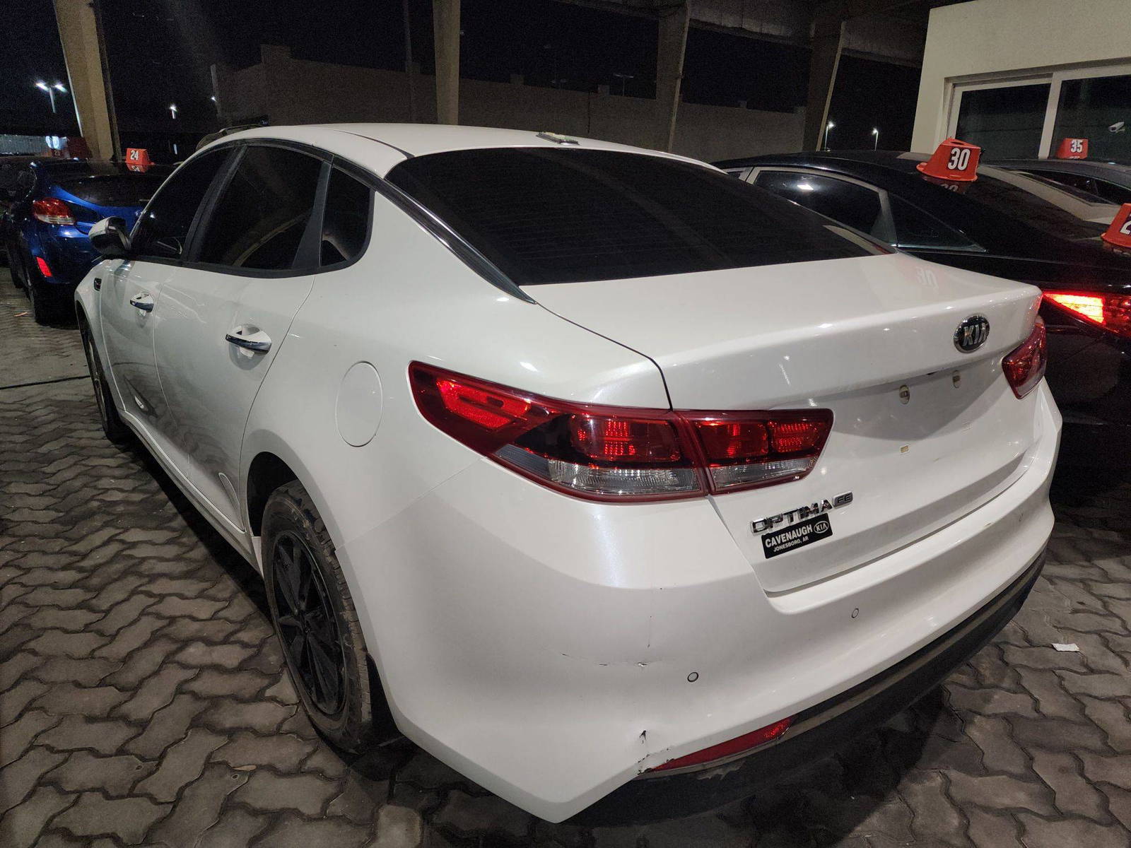 2018 KIA OPTIMA — 118318 Miles — Lot 70078243 - Marhaba Auctions Used Cars - Image 4