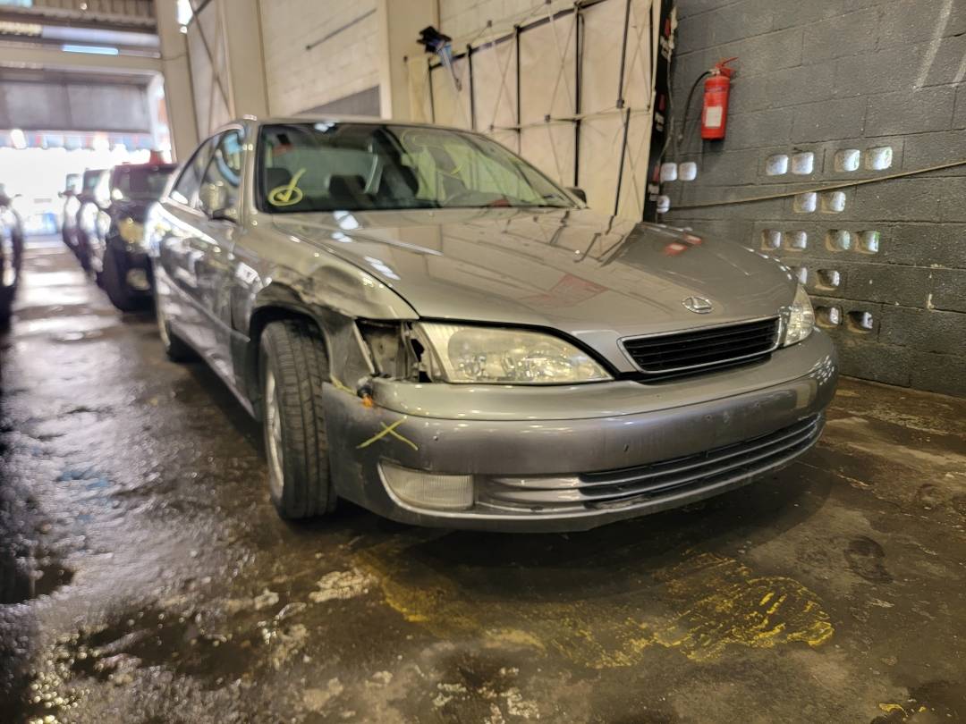 1999 LEXUS ES 300 — 152986 Miles — Lot 0221758 — Main - Marhaba Auctions Used Cars - Image 3
