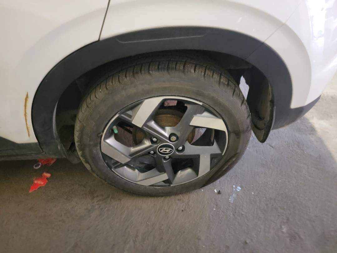 2020 HYUNDAI VENUE DENIM — 58456 KM — Lot LU024031 — Main - Marhaba Auctions Used Cars - Image 7