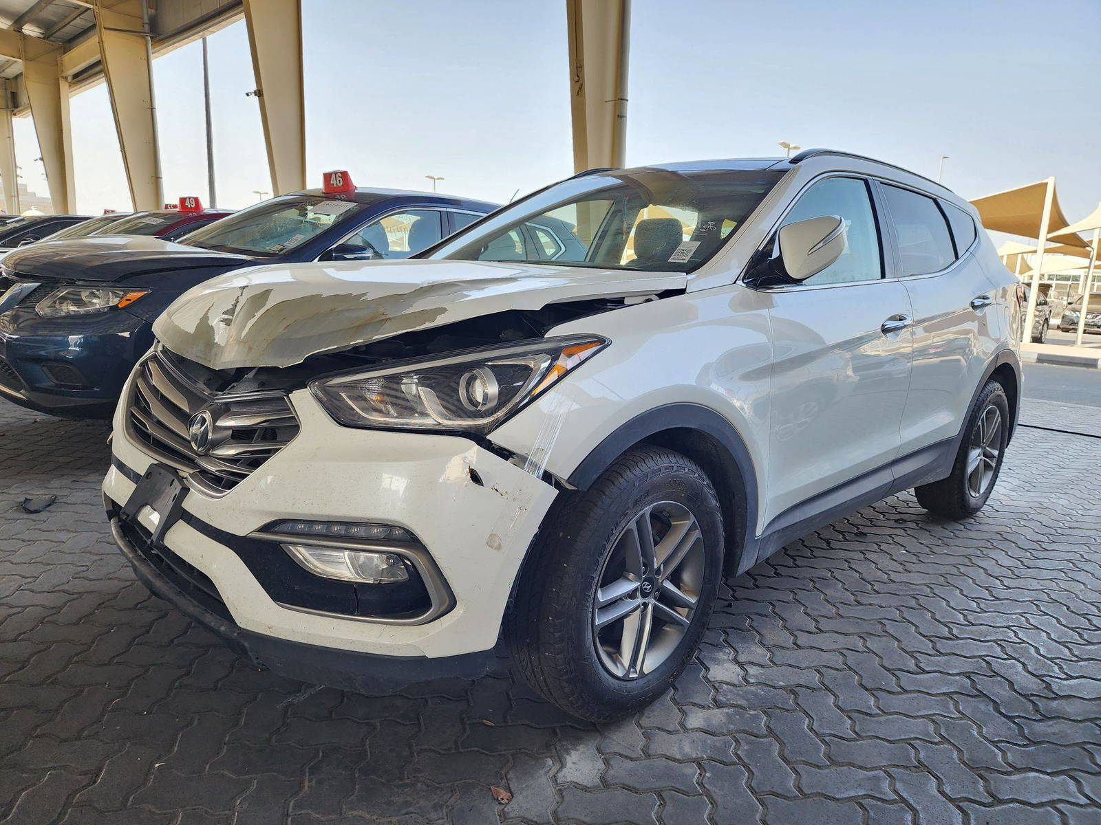 2017 HYUNDAI SANTA FE SPORT — 188389 KM — Lot 050184 — Souq - Marhaba Auctions Used Cars - Image 5