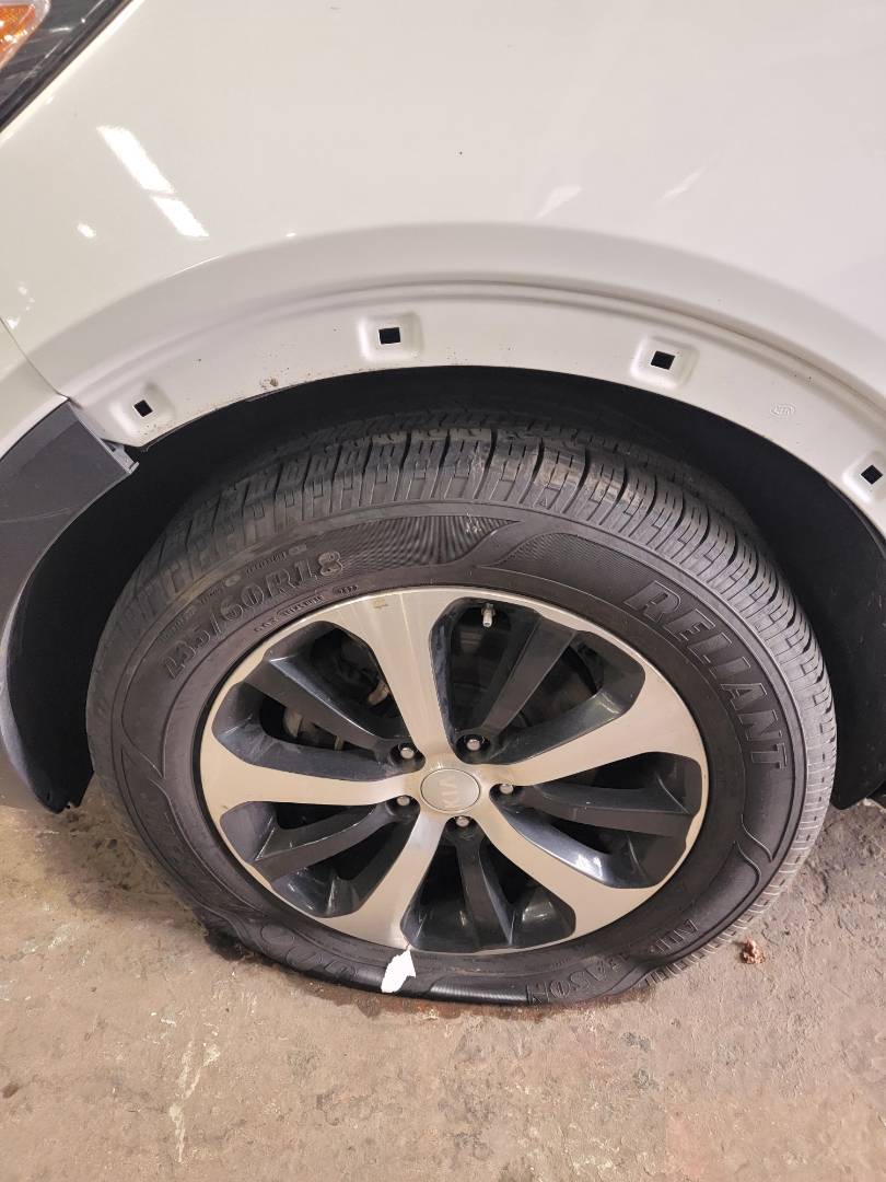 2018 KIA SORENTO — 106 055 Miles — Lot 395058 — Main - Marhaba Auctions Used Cars - Image 9