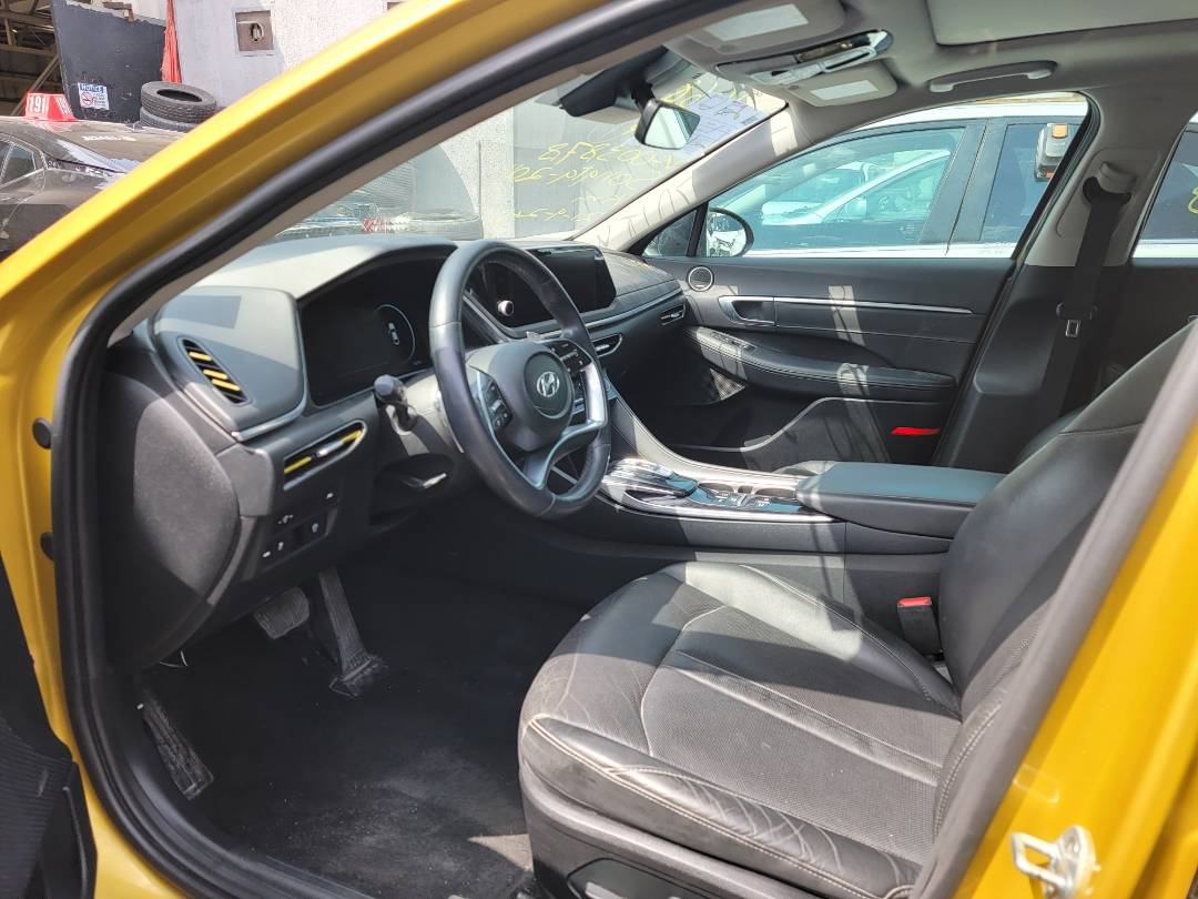 2020 HYUNDAI SONATA — 116393 KM — Lot 003878 — Main - Marhaba Auctions Used Cars - Image 5