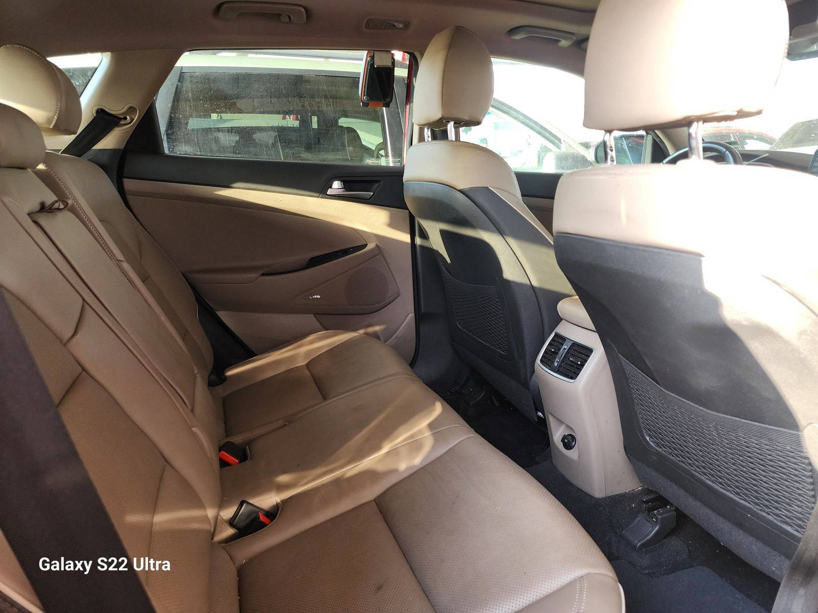 2021 HYUNDAI TUCSON — 81560 Miles — Lot 82902433 — Ind. 12 - Marhaba Auctions Used Cars - Image 4