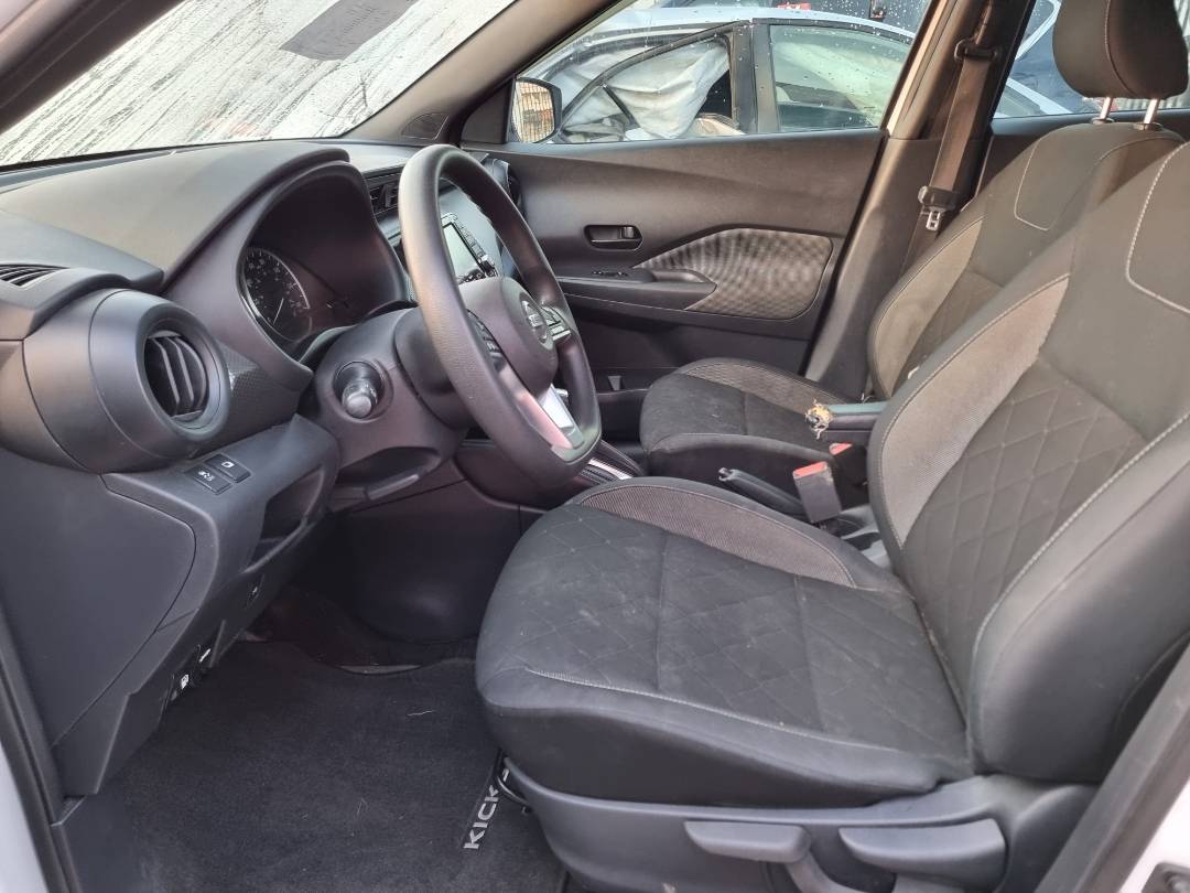 2019 NISSAN KICKS — 158 302 Miles — Lot L562763 — Main - Marhaba Auctions Used Cars - Image 6