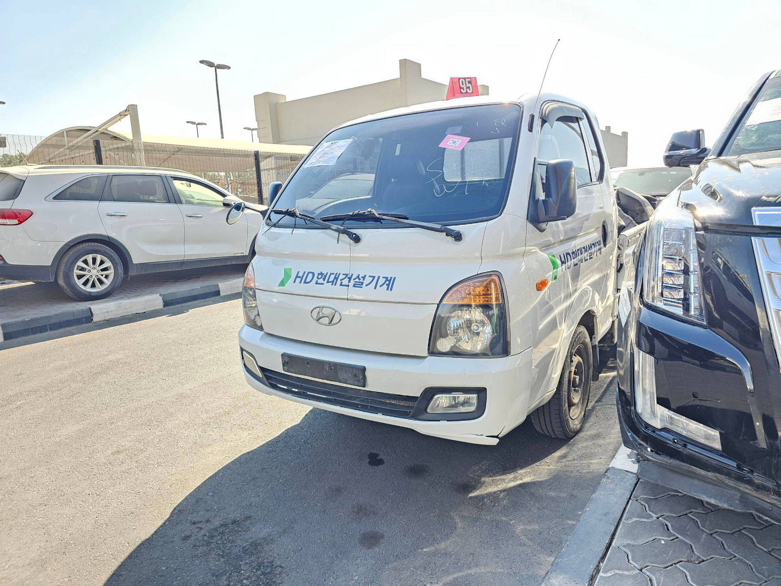 HYUNDAI PORTER 2 2013 - Marhaba Auction Used Cars - Image 4