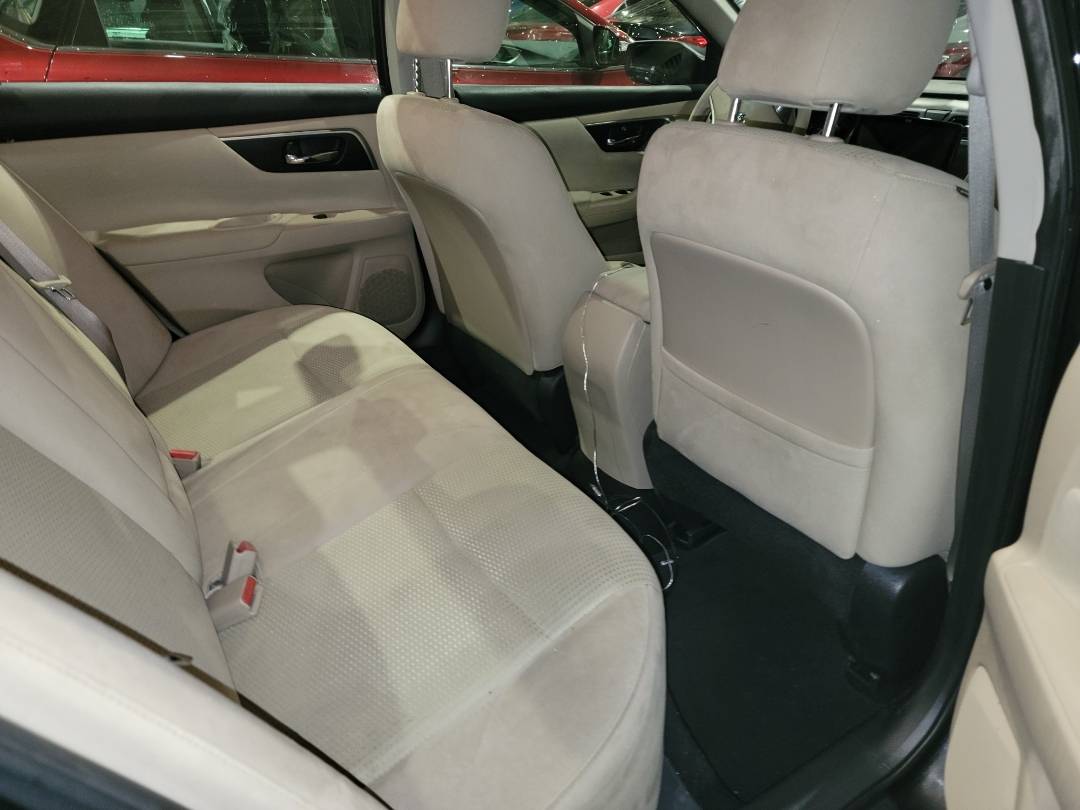 2015 NISSAN ALTIMA — 130932 Miles — Lot 193053 - Marhaba Auctions Used Cars - Image 5