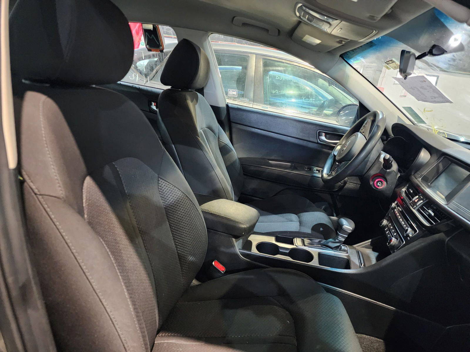 2018 KIA OPTIMA — 92022 Miles — Lot 77632544 — Al Quoz - Marhaba Auctions Used Cars - Image 9