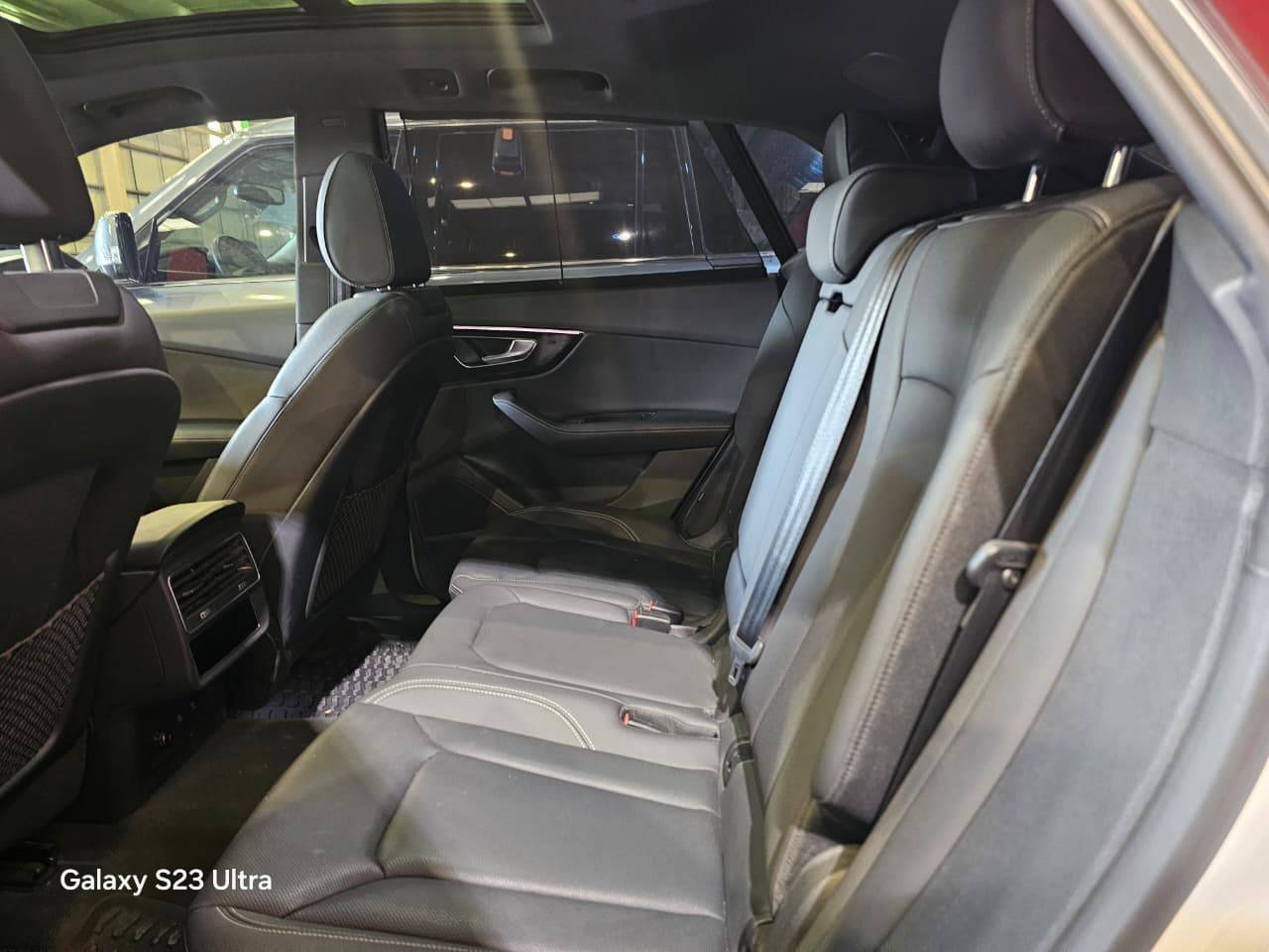2024 AUDI Q8 — 16542 KM — Lot 4RD005417 — Main - Marhaba Auctions Used Cars - Image 11