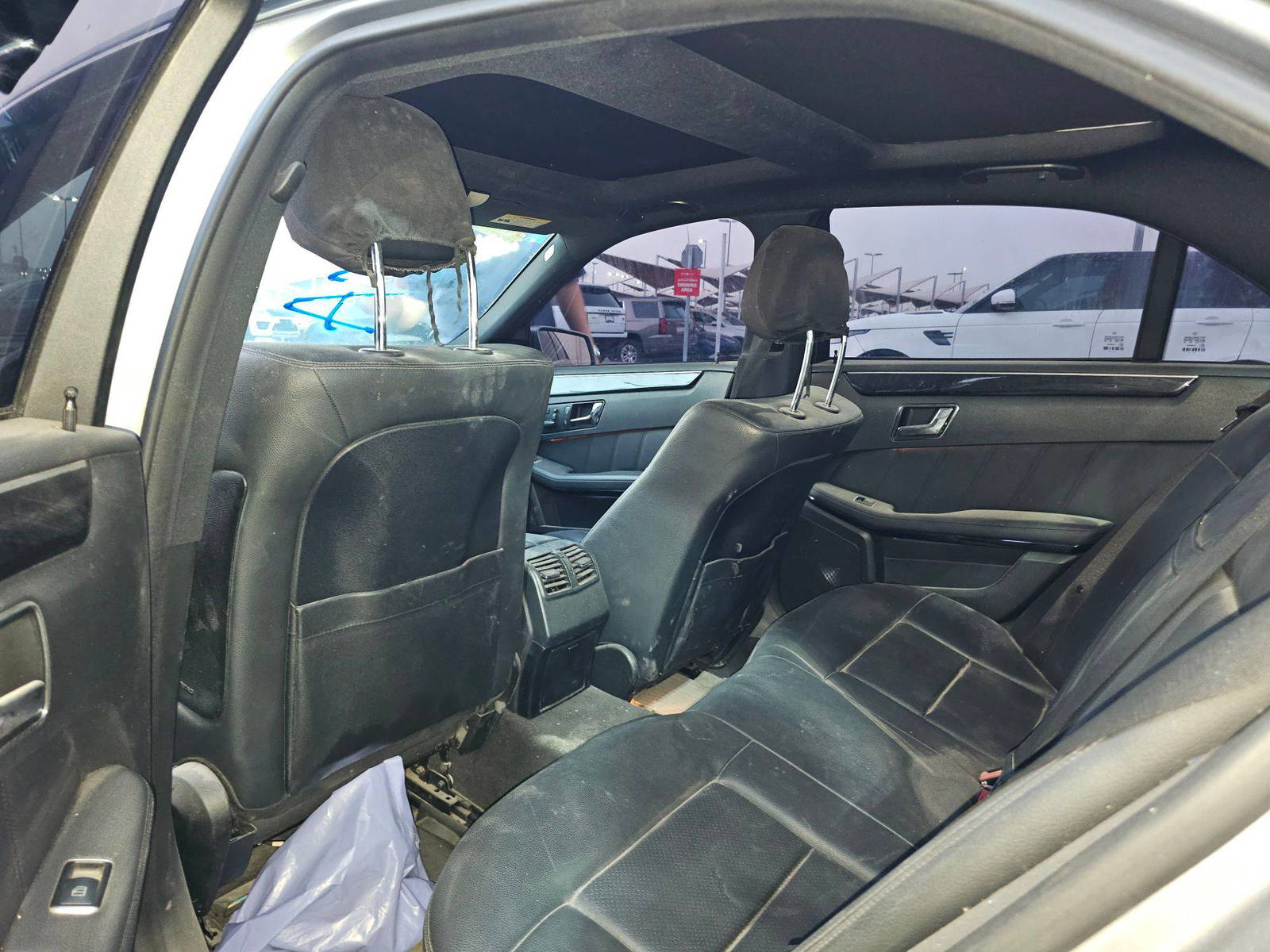 2011 MERCEDES BENZ E 350 — 139106 Miles — Lot BA354296 — Souq - Marhaba Auctions Used Cars - Image 6