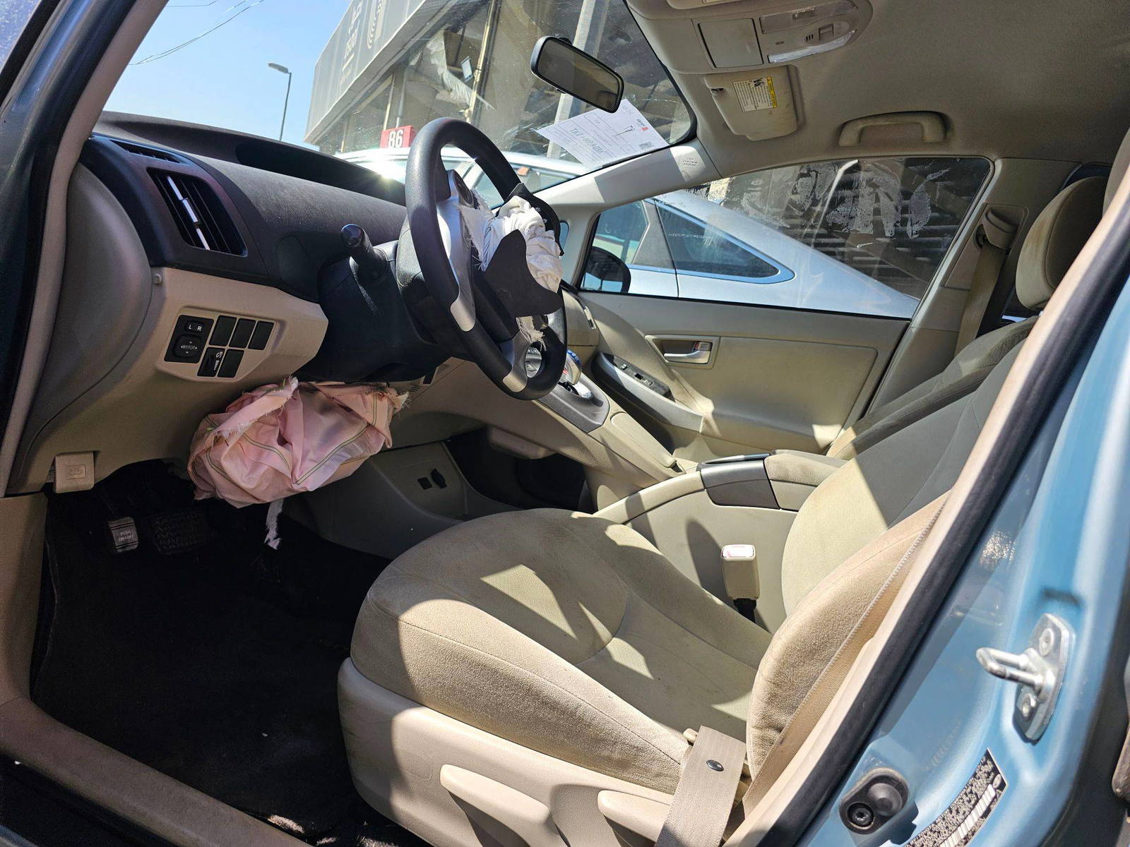 2012 TOYOTA PRIUS — 212276 Miles — Lot 3DU4C1577511 — Souq - Marhaba Auctions Used Cars - Image 8