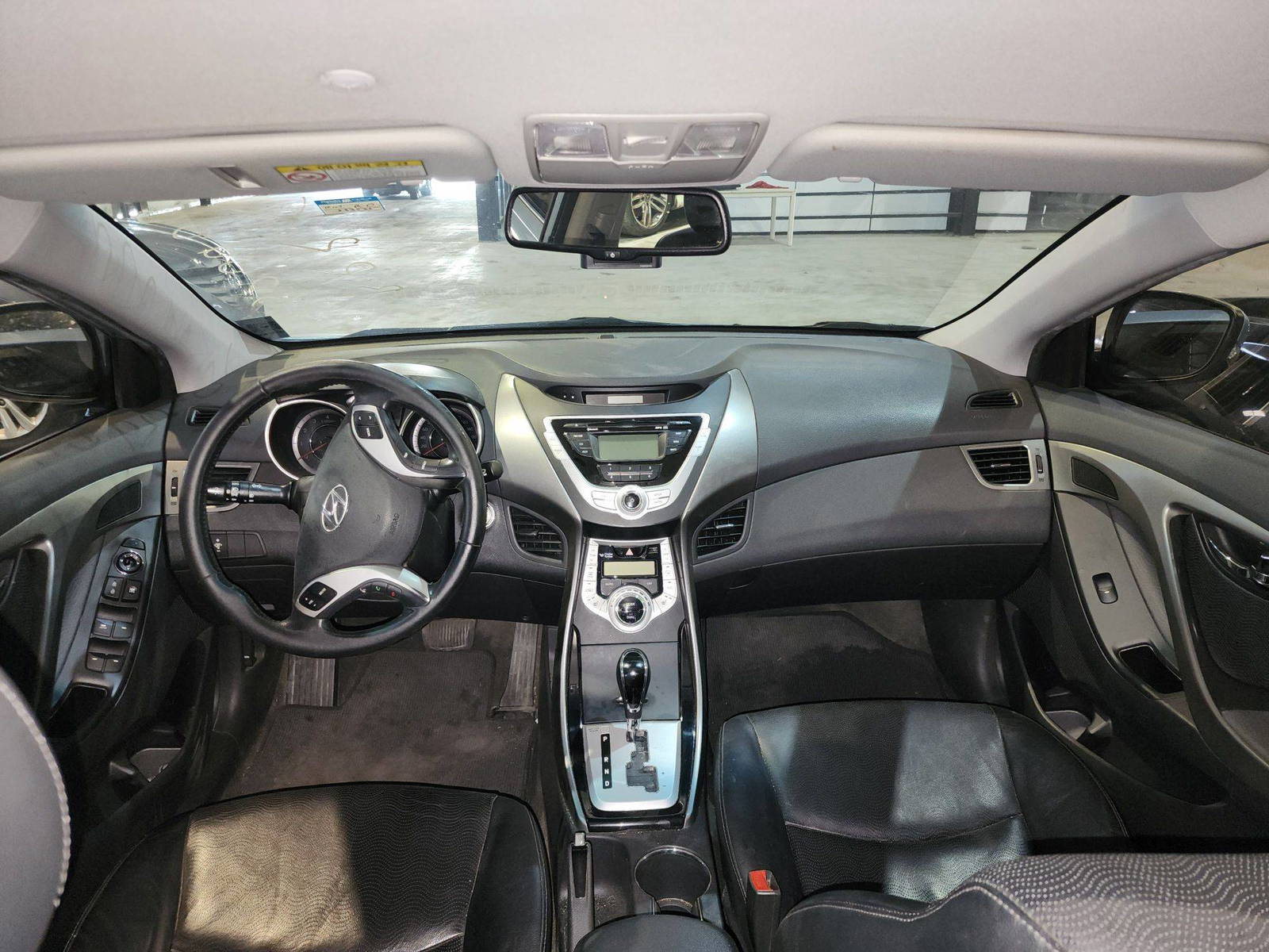 2012 HYUNDAI AVANTE — 233535 KM — Lot 593979 — Main - Marhaba Auctions Used Cars - Image 7