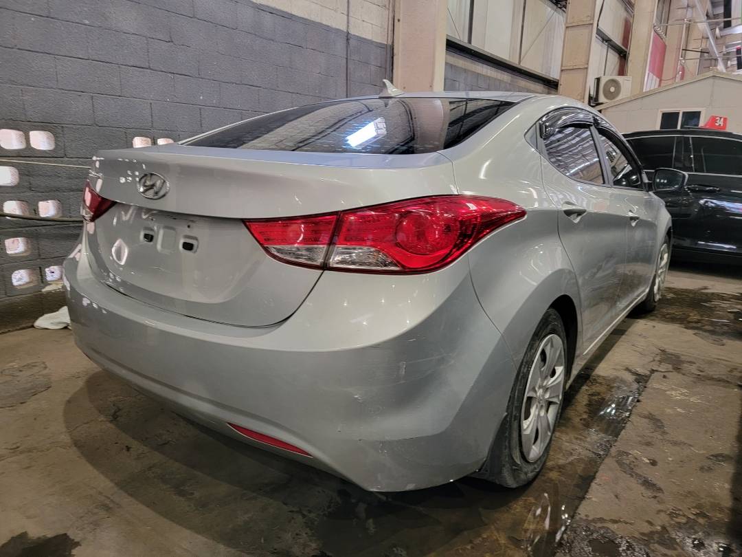 2013 HYUNDAI ELANTRA — 97113 Miles — Lot H173823 — Main - Marhaba Auctions Used Cars - Image 3