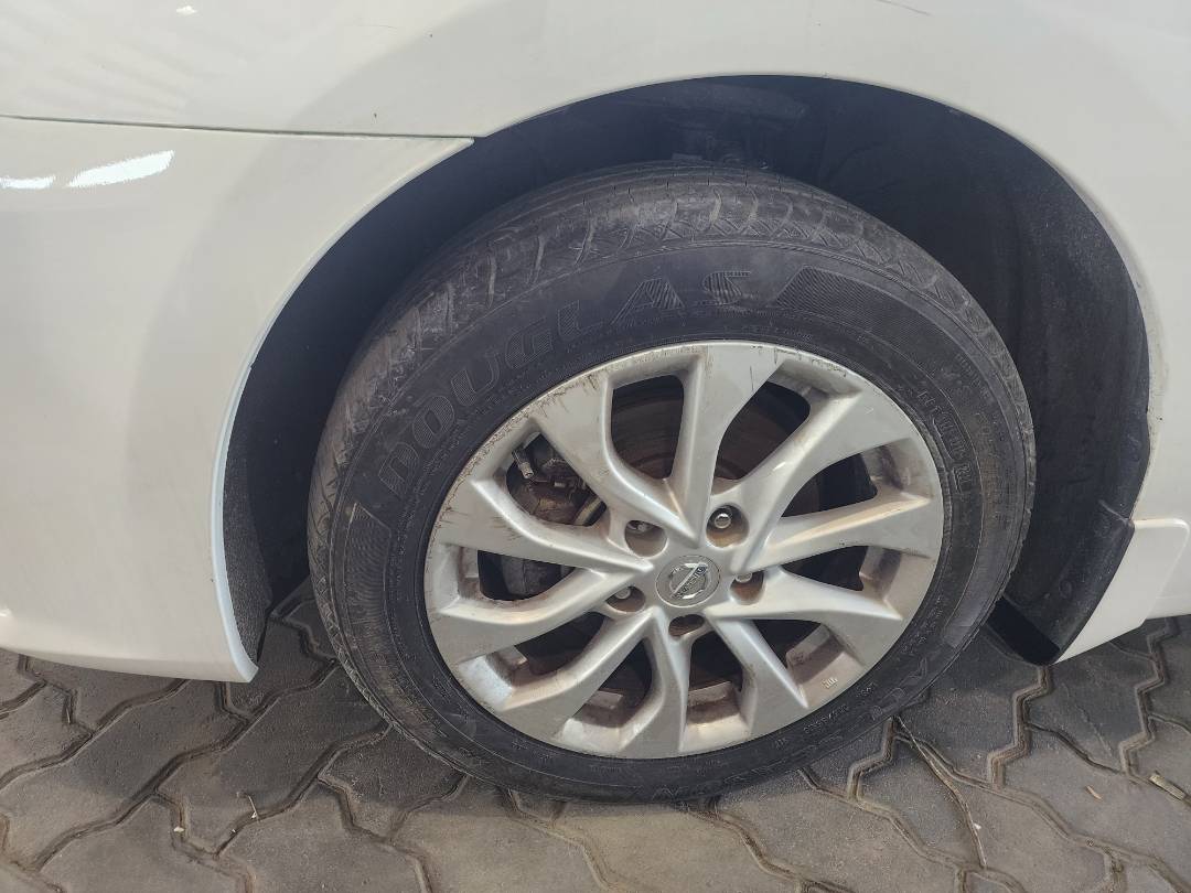 2019 NISSAN SENTRA — 101637 Miles — Lot 39122037 — Main - Marhaba Auctions Used Cars - Image 3