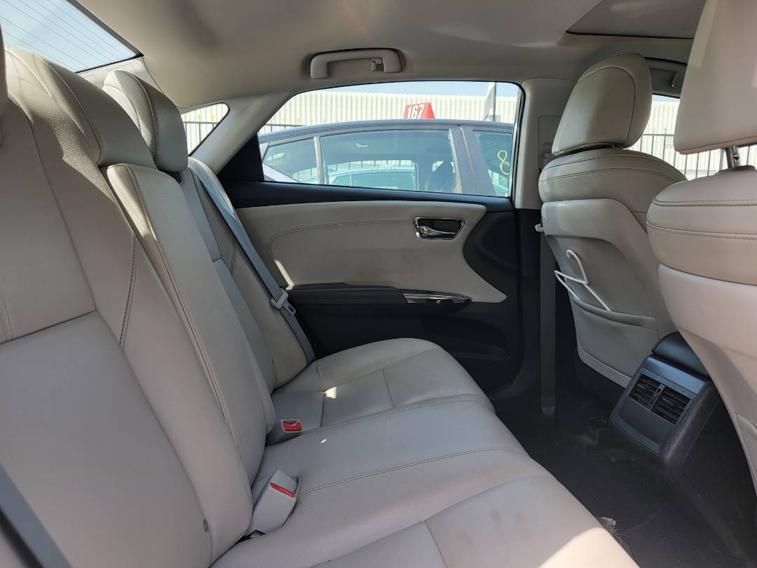 2016 TOYOTA AVALON — 136716 Miles — Lot 10030 - Marhaba Auctions Used Cars - Image 5