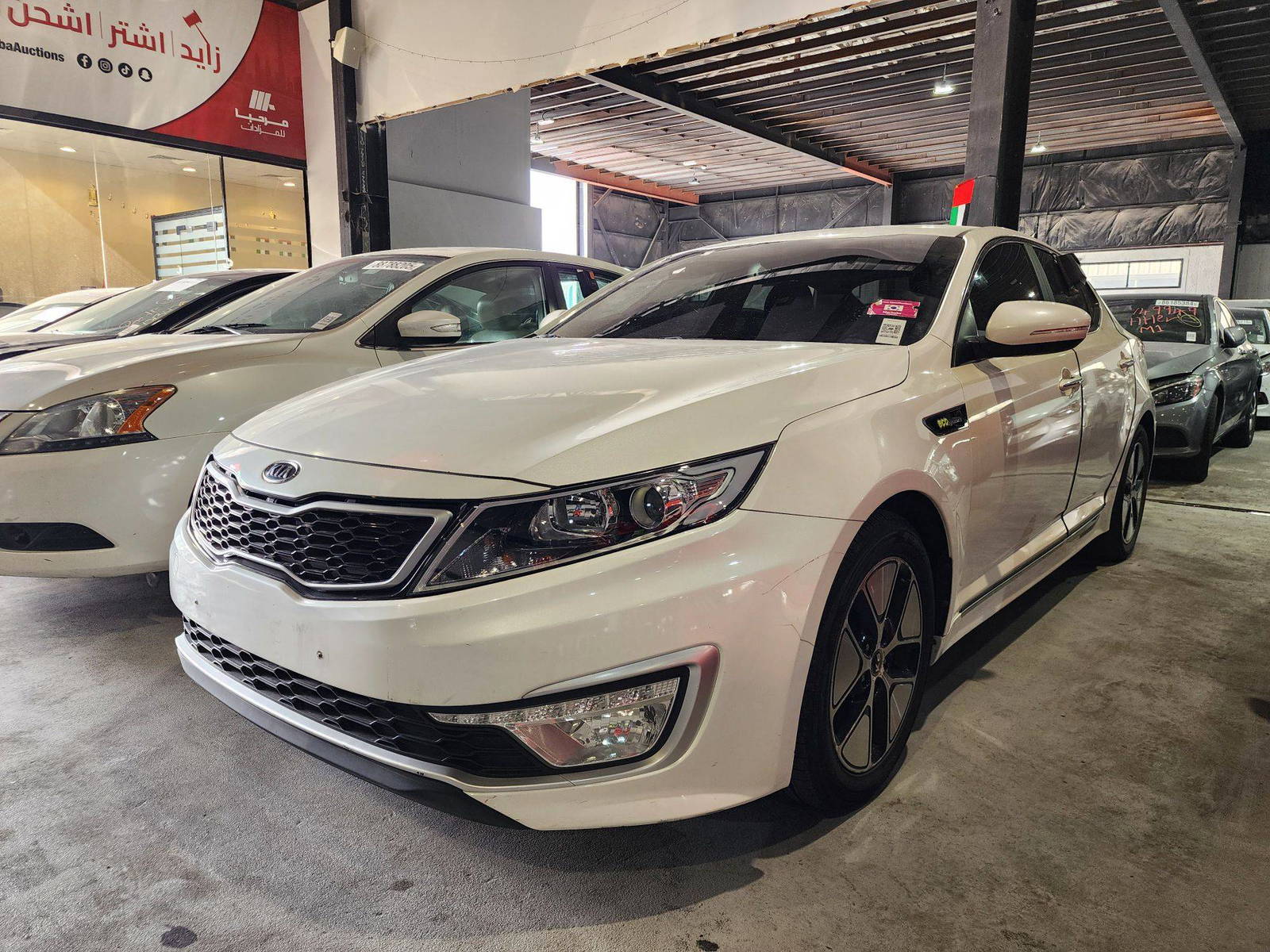 2012 KIA K5 — 243009 KM — Lot 005974 — Main - Marhaba Auctions Used Cars - Image 4