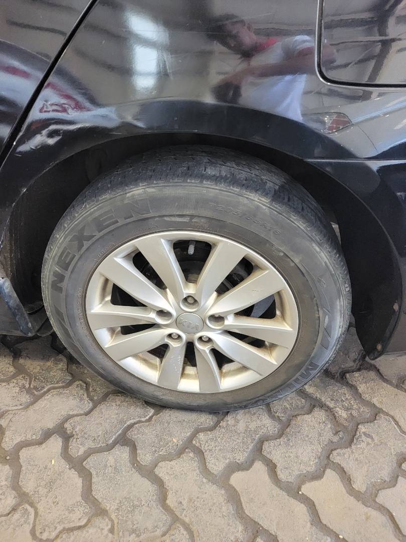 2011 HYUNDAI SONATA — 143262 KM — Lot 219255 — Main - Marhaba Auctions Used Cars - Image 9