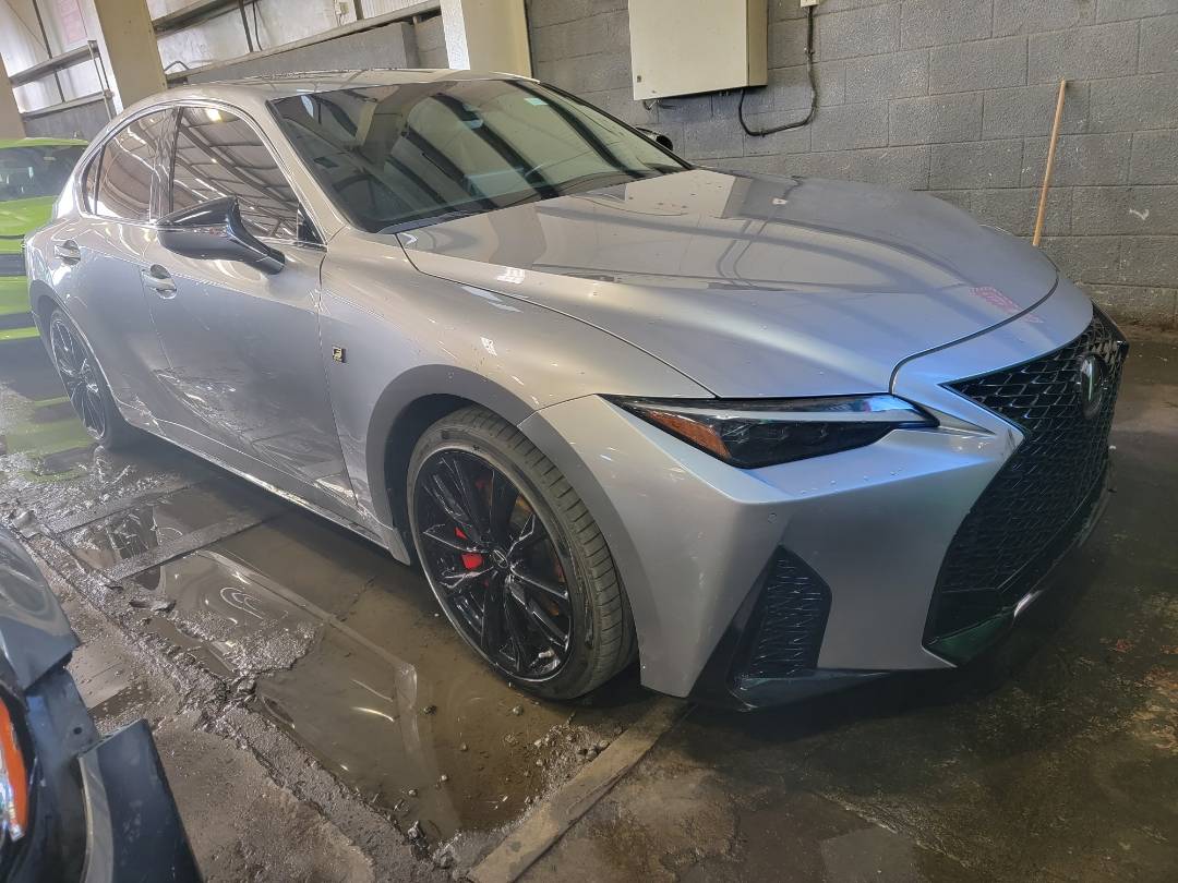 2021 LEXUS IS-350 — 60983 KM — Lot 5046743 - Marhaba Auctions Used Cars - Image 4