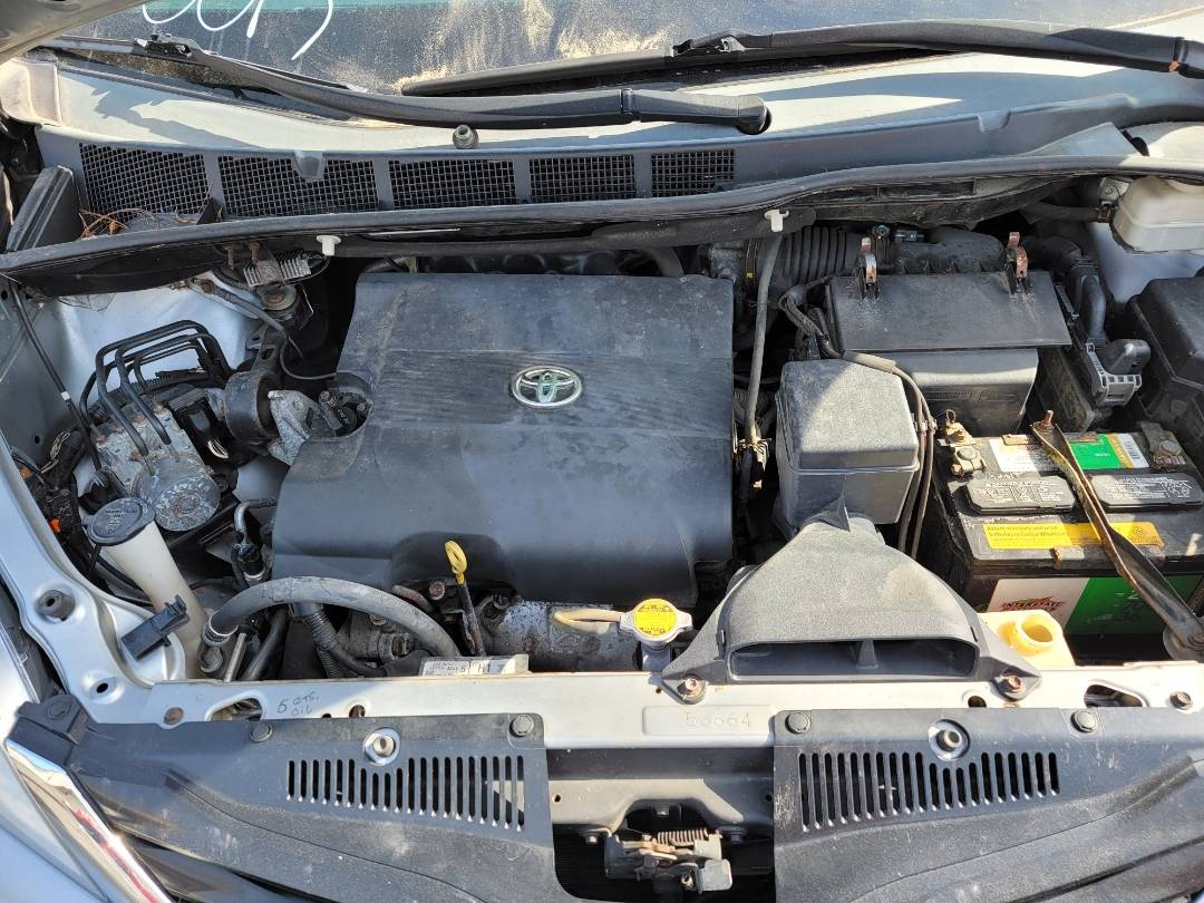 2014 TOYOTA SIENNA — 154808 Miles — Lot ES419164 — Main - Marhaba Auctions Used Cars - Image 9