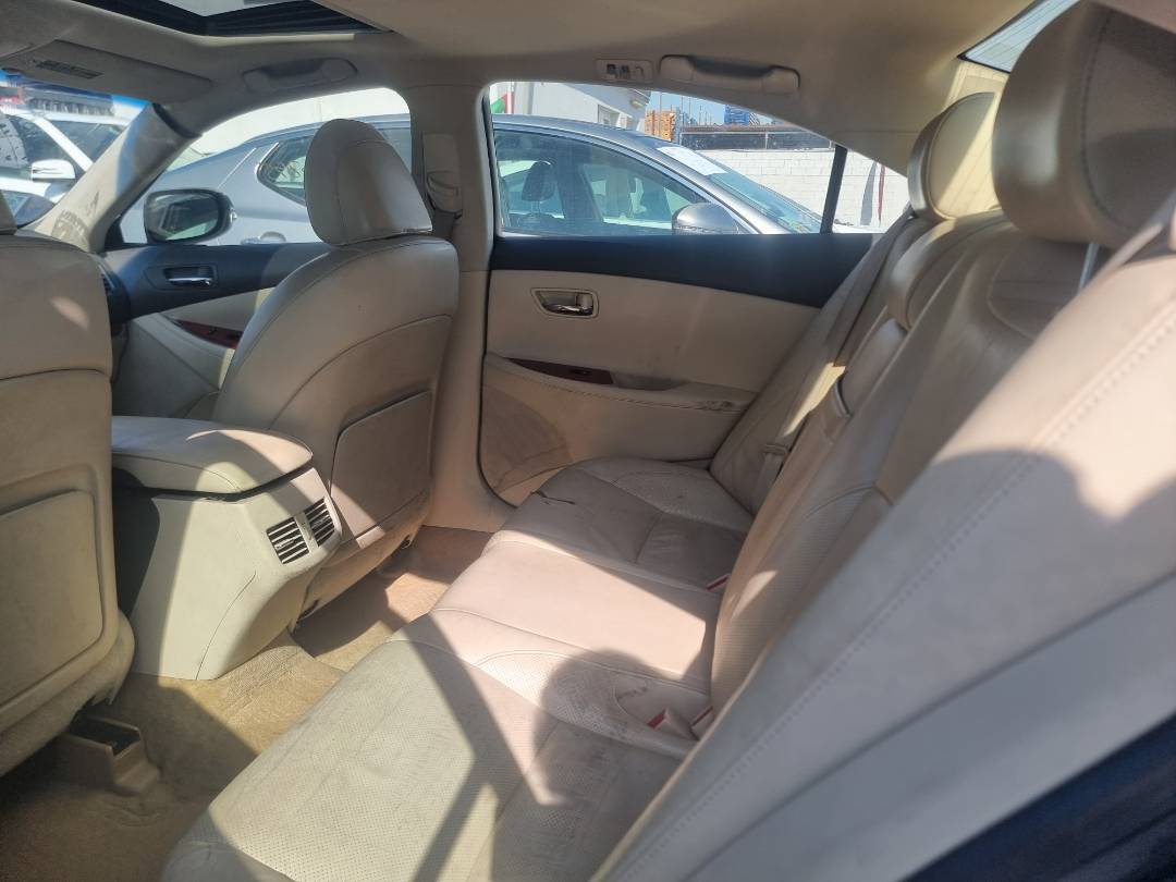 2012 LEXUS ES 350 — 228922 Miles — Lot 493390 — Ind. 12 - Marhaba Auctions Used Cars - Image 6