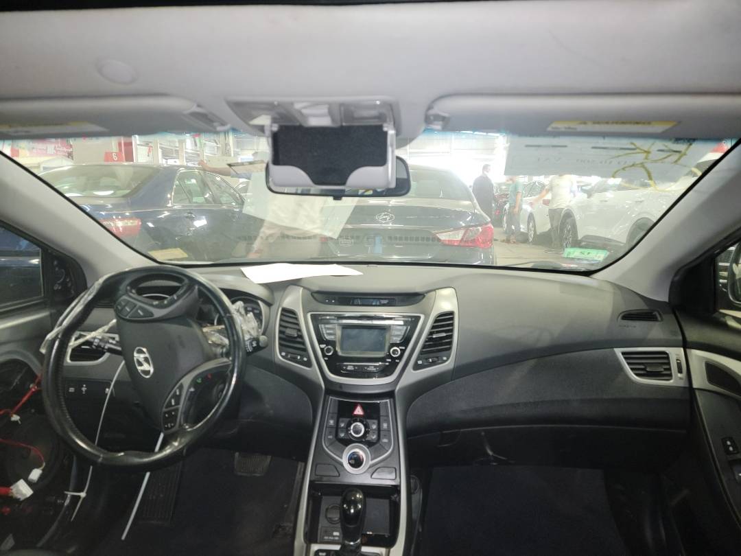 2015 HYUNDAI ELANTRA — 94286 Miles — Lot 75726333 - Marhaba Auctions Used Cars - Image 10
