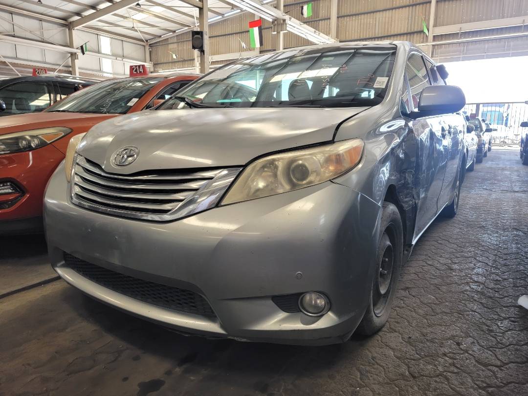 2011 TOYOTA SIENNA — 236757 Miles — Lot CXBS157201 — Main - Marhaba Auctions Used Cars - Image 5