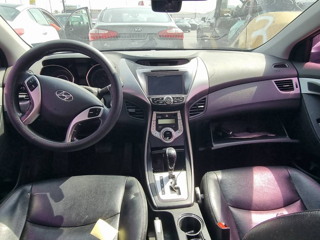2012 HYUNDAI AVANTE — 138681 KM — Lot 215478 — Ind. 12 - Marhaba Auctions Used Cars - Image 7