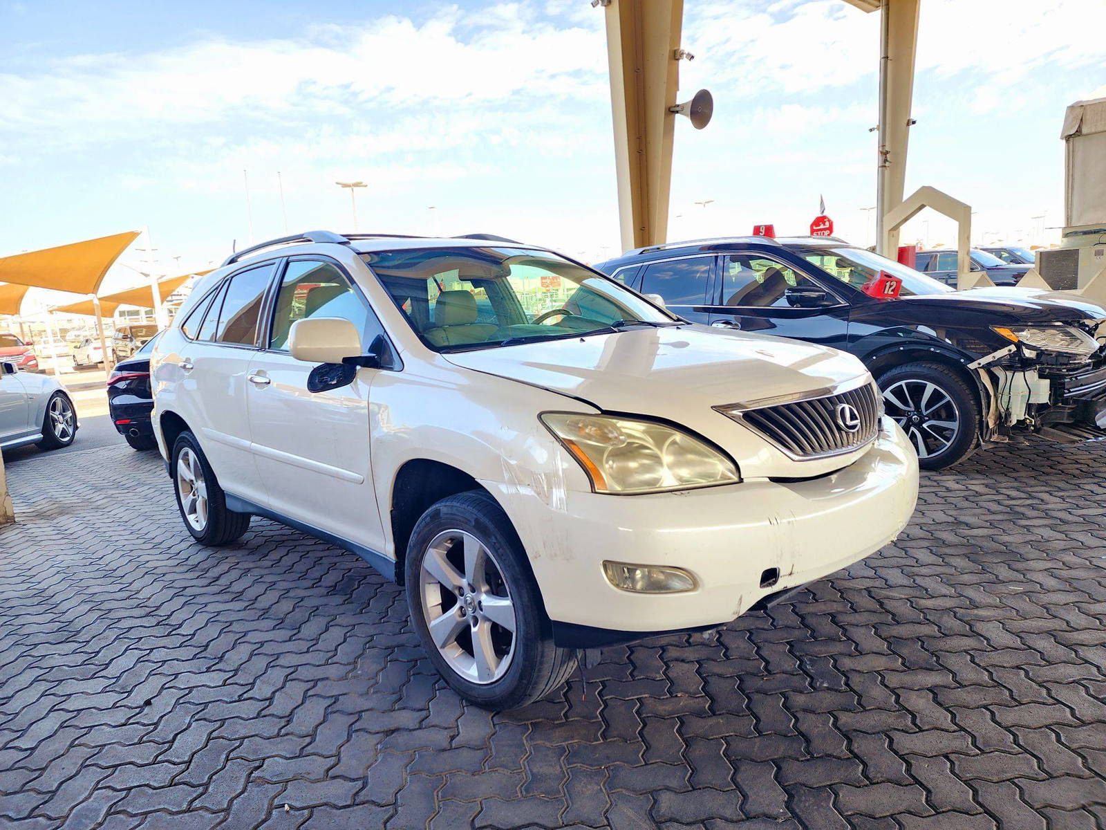 2008 LEXUS RX 350 — 156321 Miles — Lot 72061914 — Souq - Marhaba Auctions Used Cars - Image 4