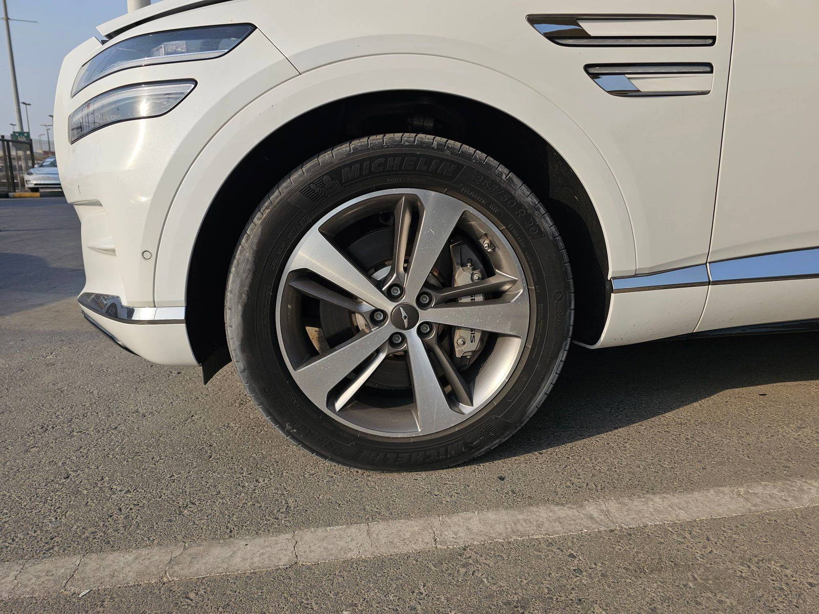 2021 GENESIS GV80 BASE — 39411 KM — Lot U067360 — Souq - Marhaba Auctions Used Cars - Image 11