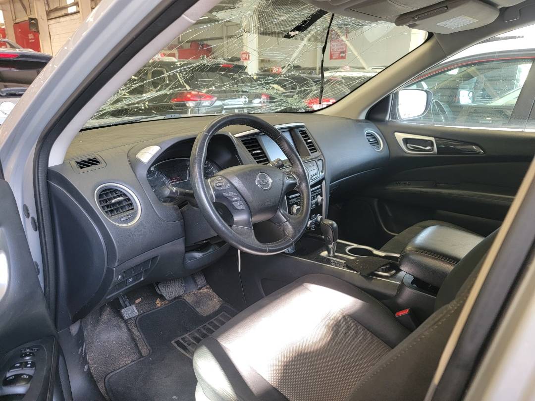 2018 NISSAN PATHFINDER — 161142 Miles — Lot 637238 — Main - Marhaba Auctions Used Cars - Image 6