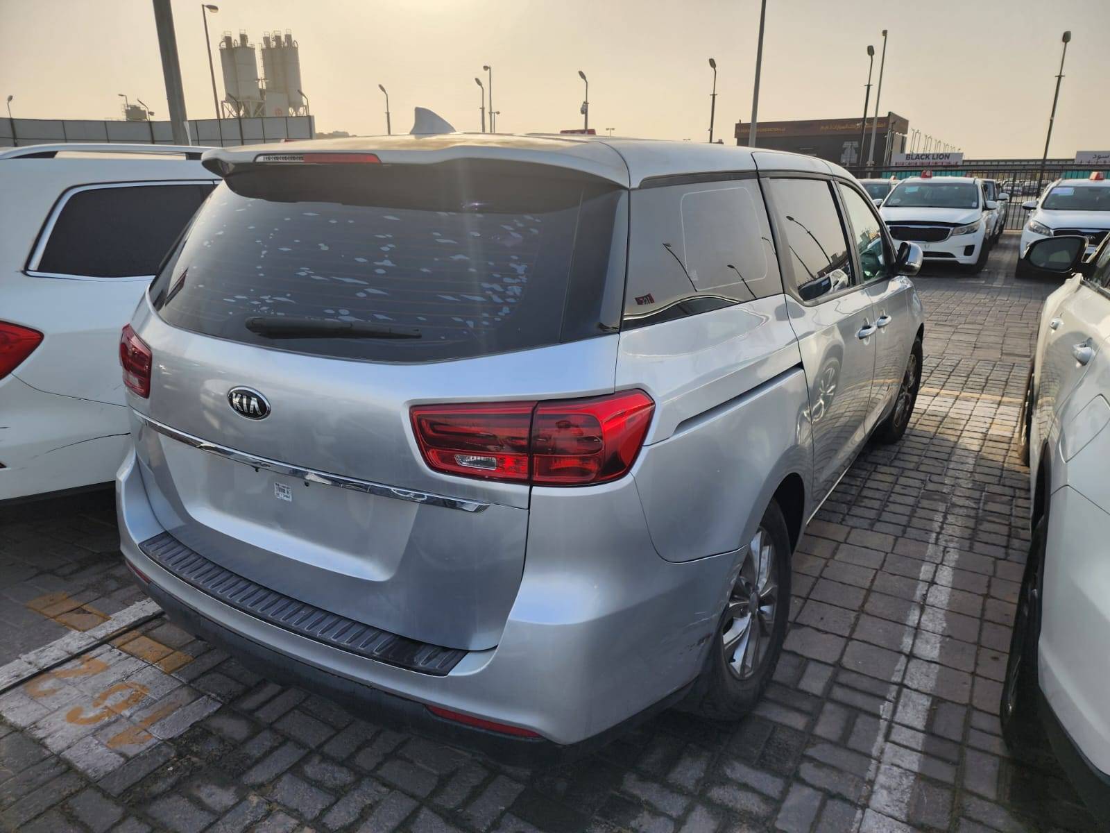 KIA SEDONA 2020 - Marhaba Auction Used Cars - Image 6