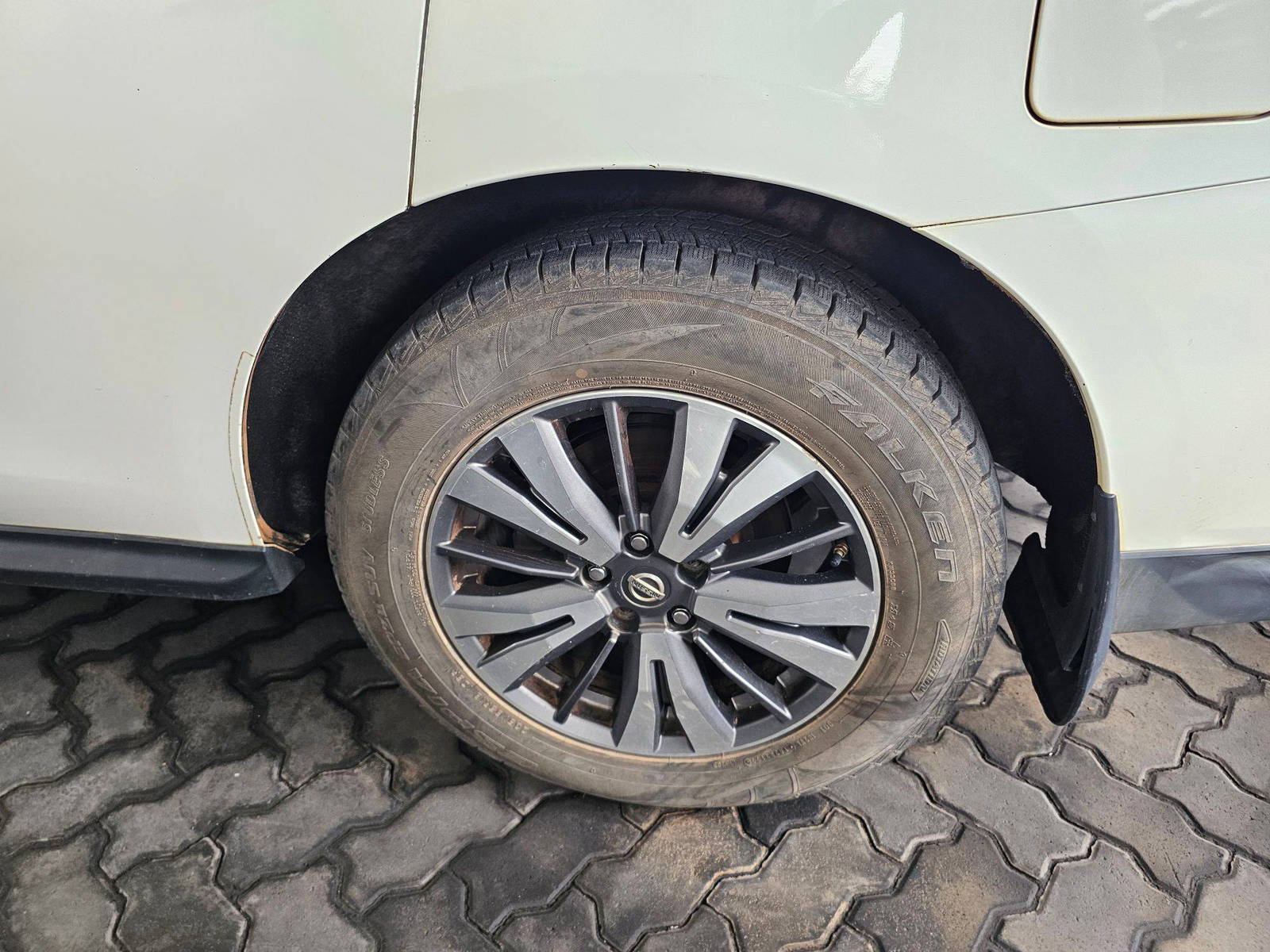 NISSAN PATHFINDER 2017 - Marhaba Auction Used Cars - Image 10