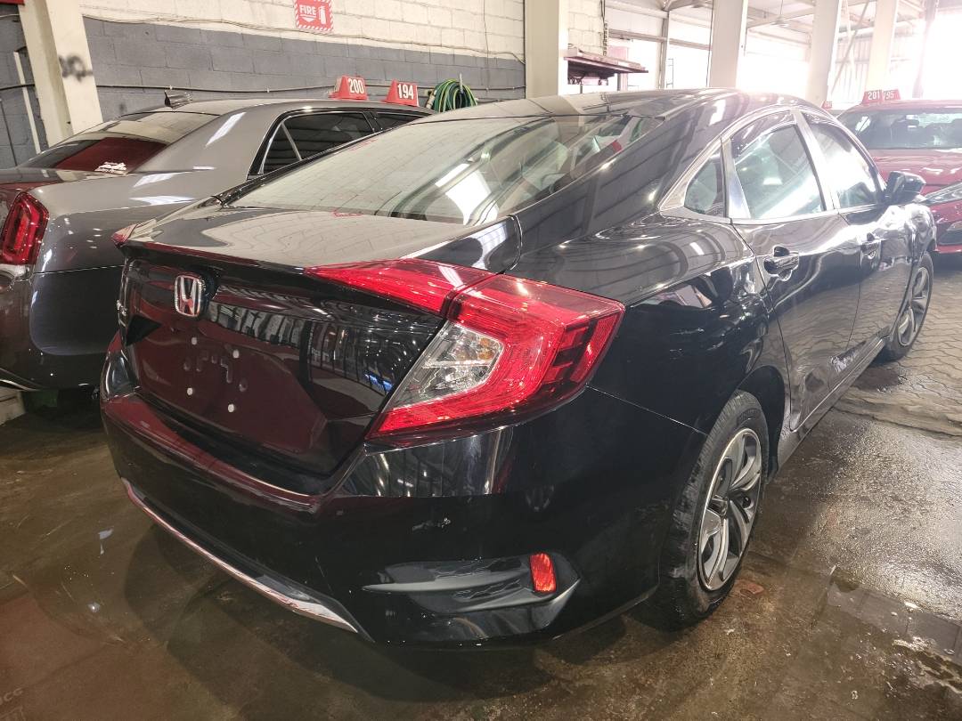 2019 HONDA CIVIC — 197544 Miles — Lot 63802873 - Marhaba Auctions Used Cars - Image 3