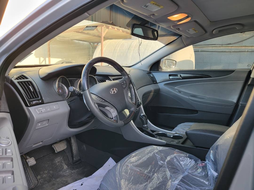 2013 HYUNDAI SONATA — 196902 Miles — Lot 717618 — Main - Marhaba Auctions Used Cars - Image 6